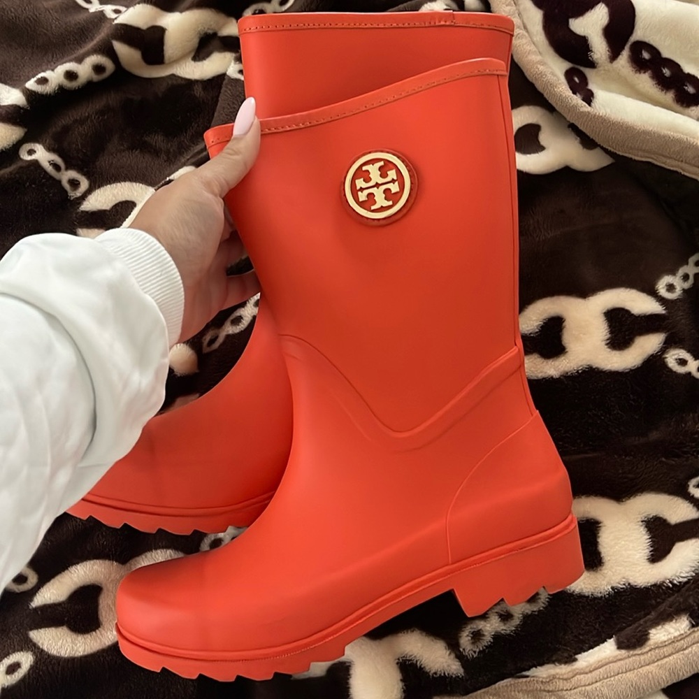 Tory Burch Rainboots